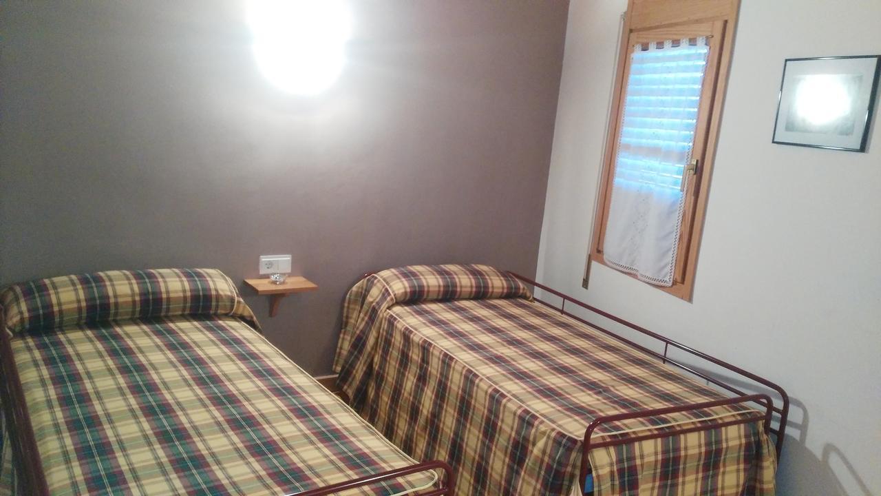 Hotel Bilanayur à Alberuela de la Liena Extérieur photo